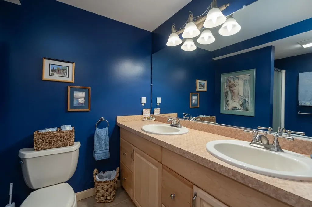 39 Robertson Drive Gilford NH 03249