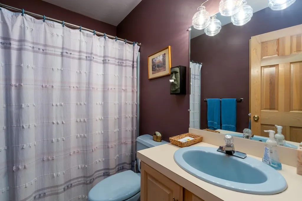 39 Robertson Drive Gilford NH 03249