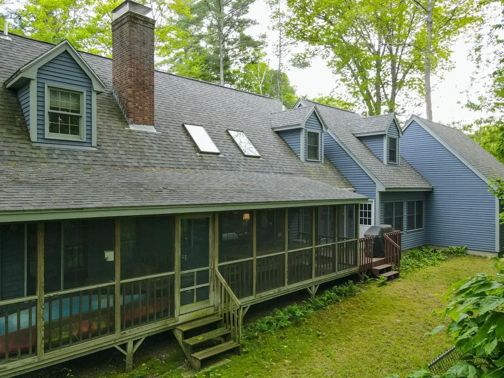 39 Robertson Drive Gilford NH 03249