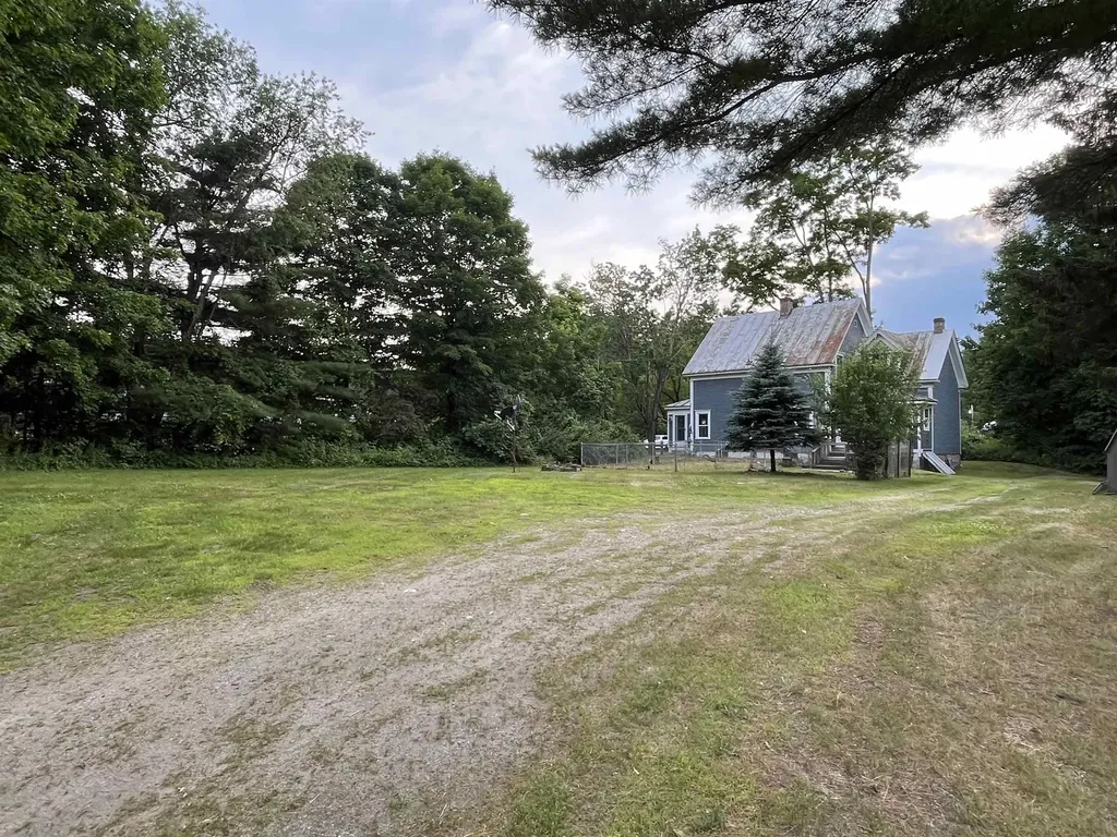2461 Scott Highway Ryegate VT 05069