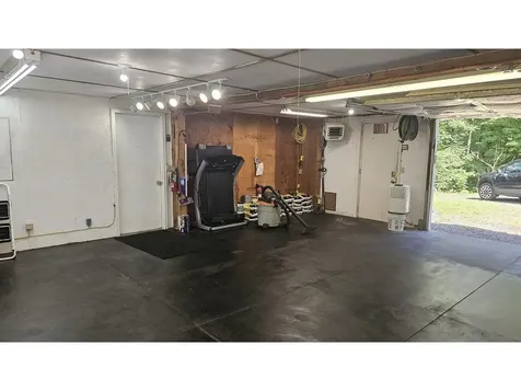 86 North Road Westford VT 05494