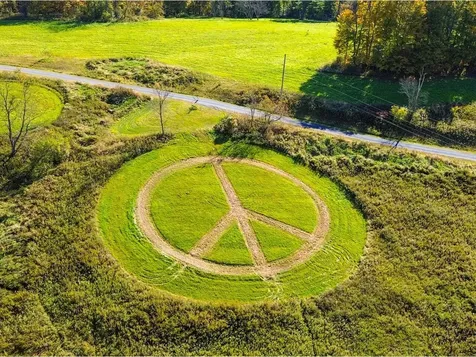 86 North Road Westford VT 05494