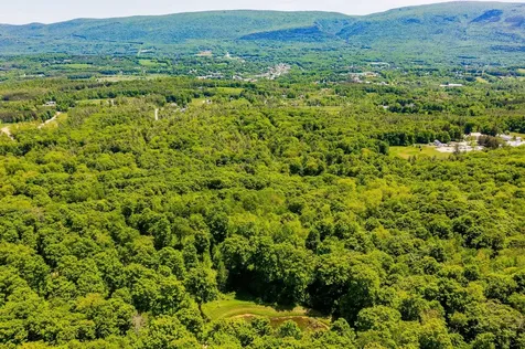 A Windsor Road Manchester VT 05255