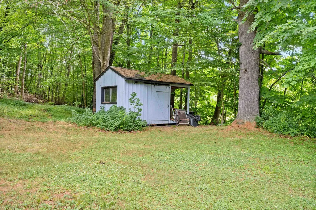 81 American Chestnut Way Berlin VT 05602