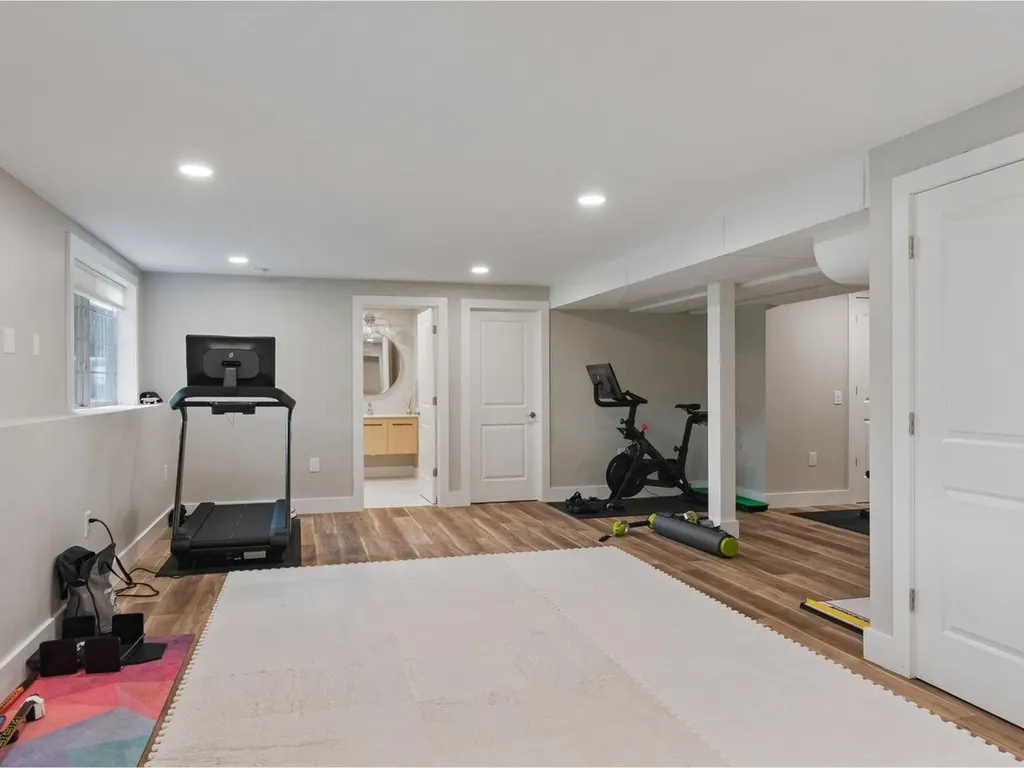 34 Royal Drive South Burlington VT 05403