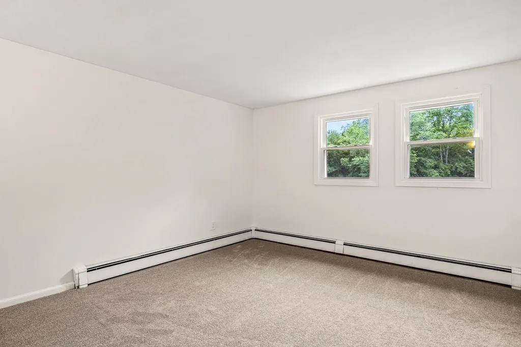 284 Eastern Avenue Rochester NH 03867