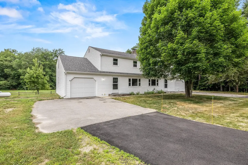 284 Eastern Avenue Rochester NH 03867