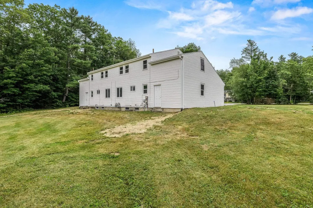 284 Eastern Avenue Rochester NH 03867