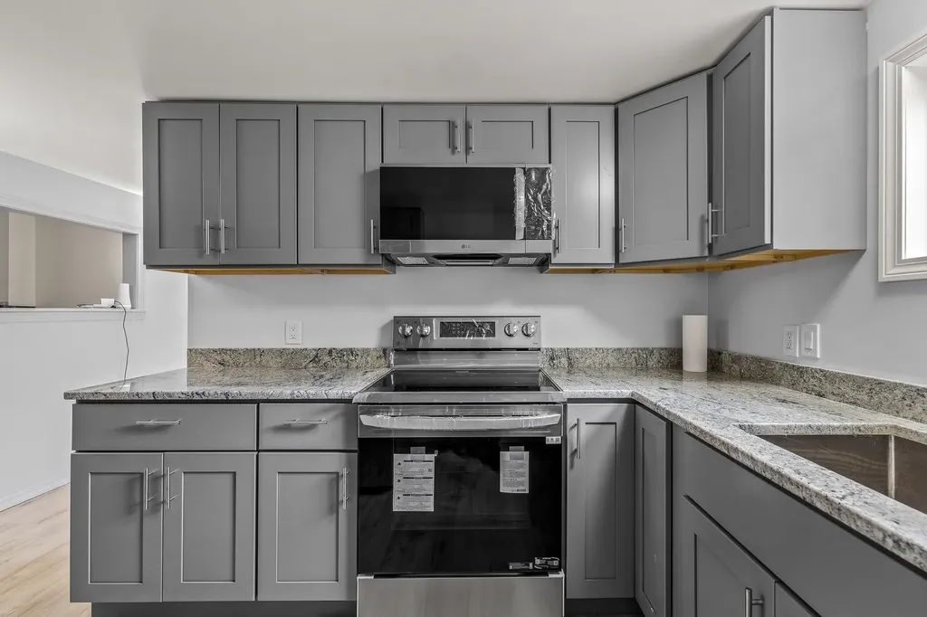 284 Eastern Avenue Rochester NH 03867