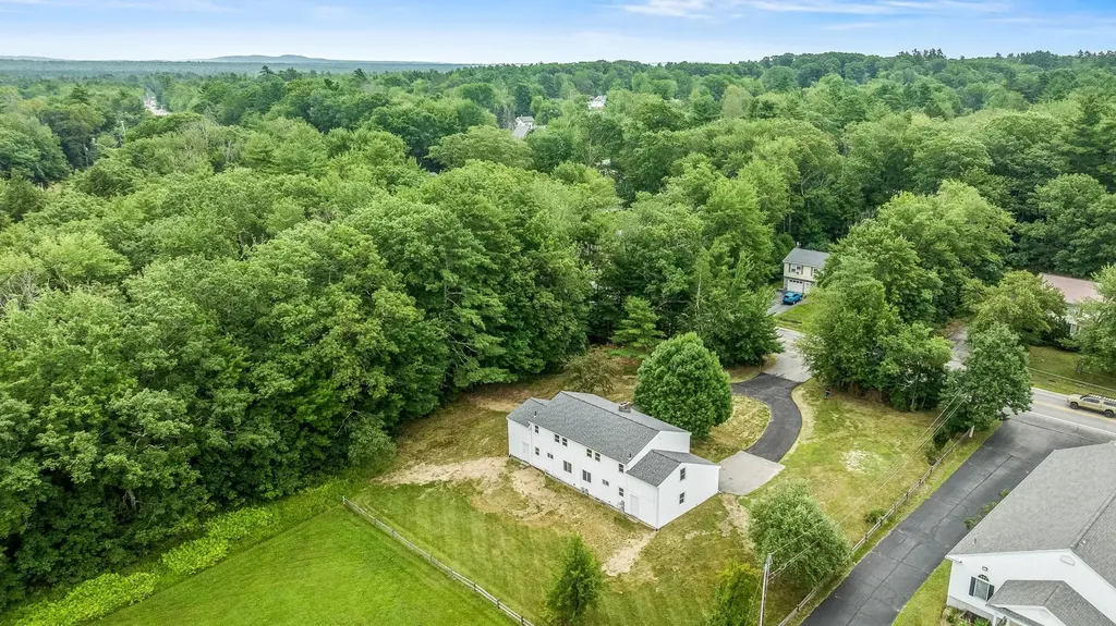 284 Eastern Avenue Rochester NH 03867