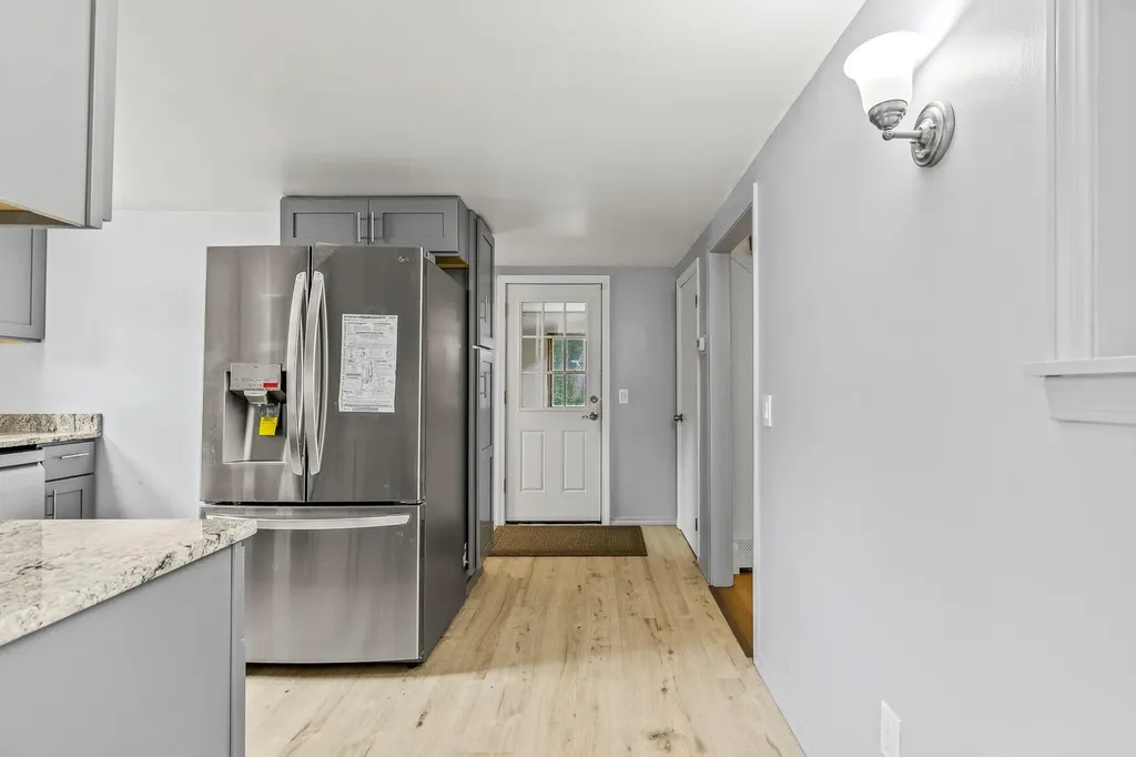 284 Eastern Avenue Rochester NH 03867