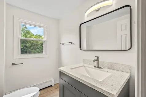 284 Eastern Avenue Rochester NH 03867