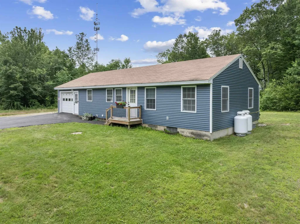 2870 Parade Road Laconia NH 03246