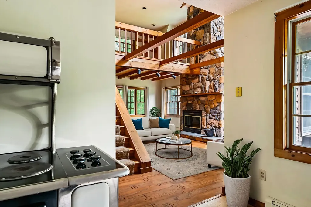 442 Olde Farms Road Grantham NH 03753