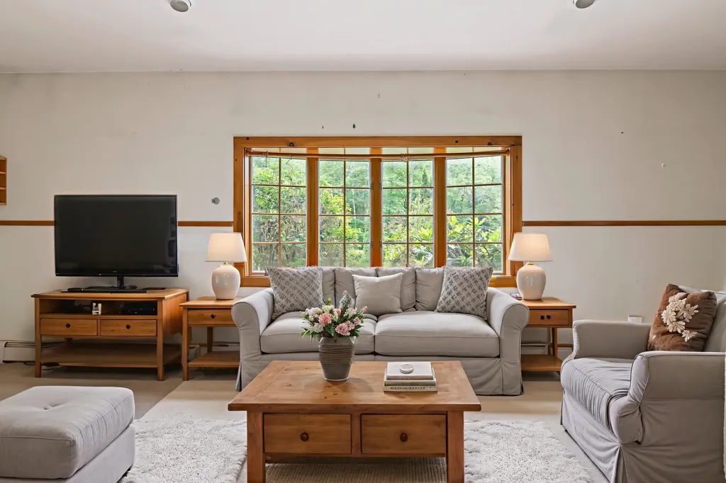 442 Olde Farms Road Grantham NH 03753