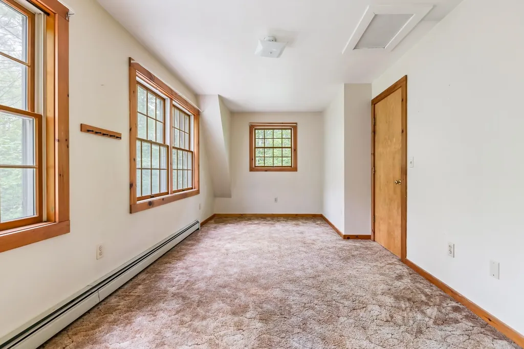 442 Olde Farms Road Grantham NH 03753