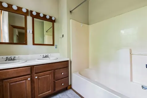 442 Olde Farms Road Grantham NH 03753