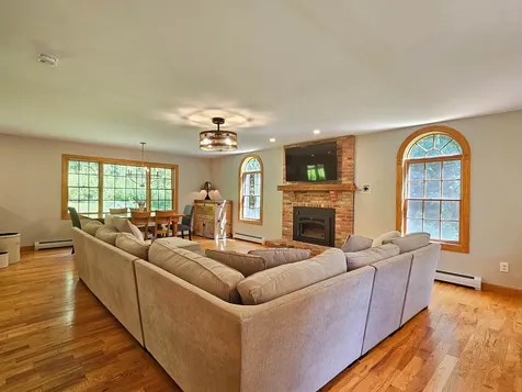 74 Beaver Pond Road Waterbury VT 05677