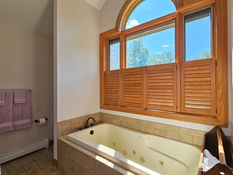 74 Beaver Pond Road Waterbury VT 05677