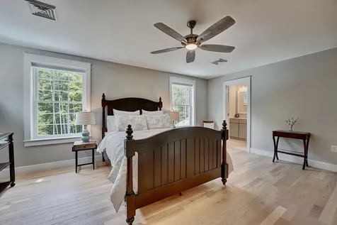 127 Exeter Road North Hampton NH 03862