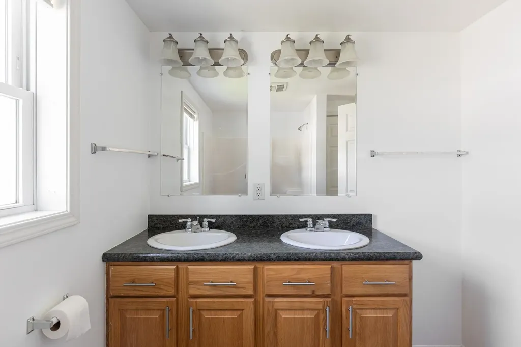 121 O'hear Court Waterbury VT 05676