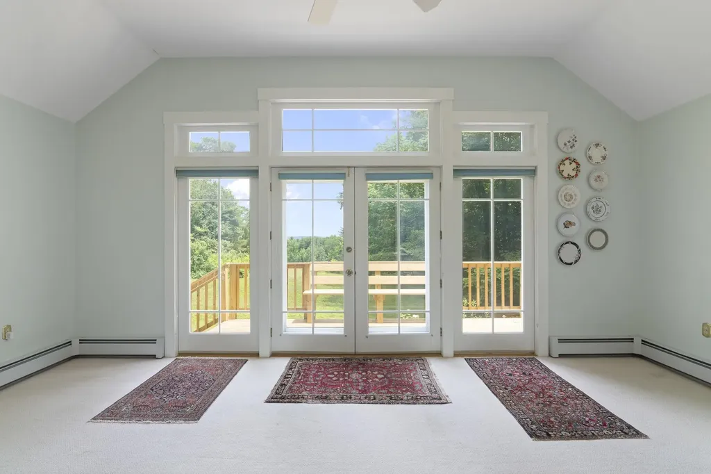 1194 Ames Hill Road Brattleboro VT 05301