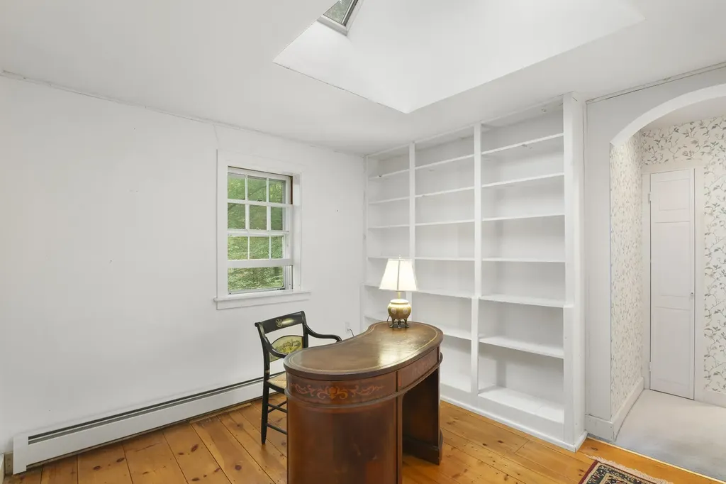 1194 Ames Hill Road Brattleboro VT 05301