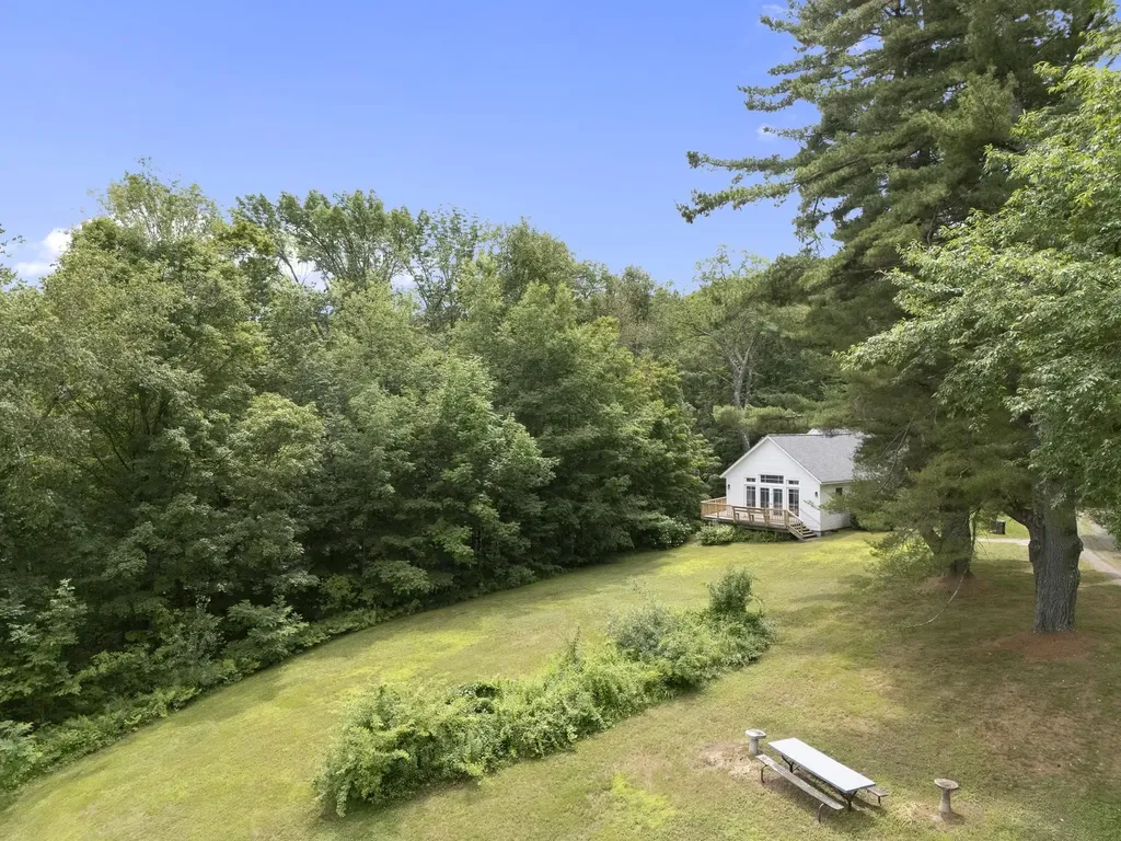 1194 Ames Hill Road Brattleboro VT 05301