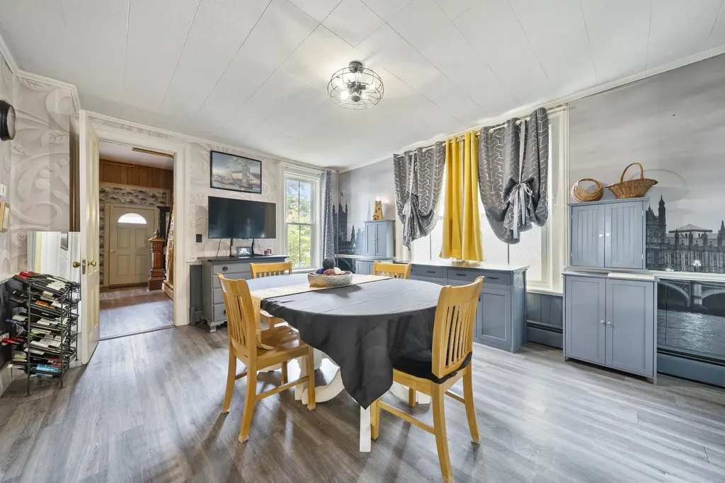 37 Park Street Newport NH 03773