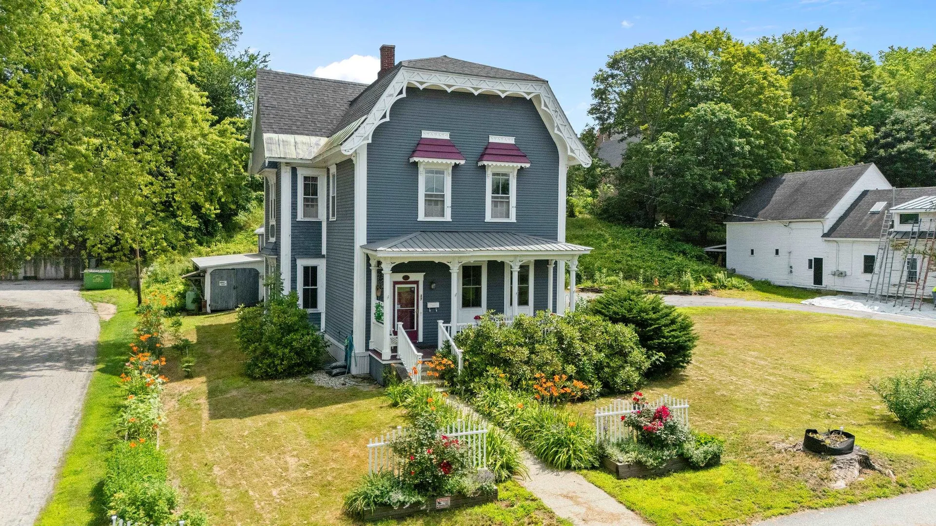 37 Park Street Newport NH 03773