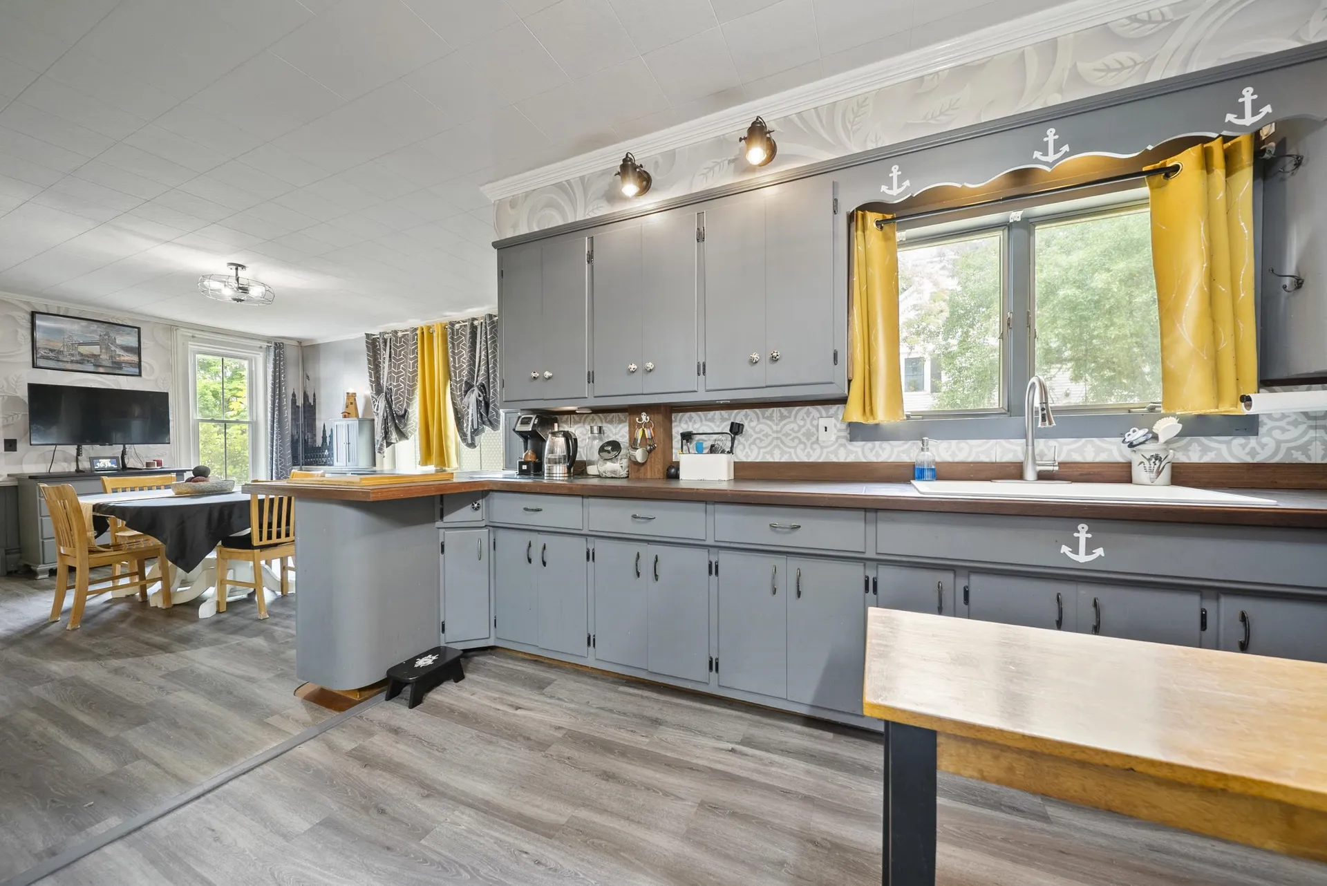 37 Park Street Newport NH 03773