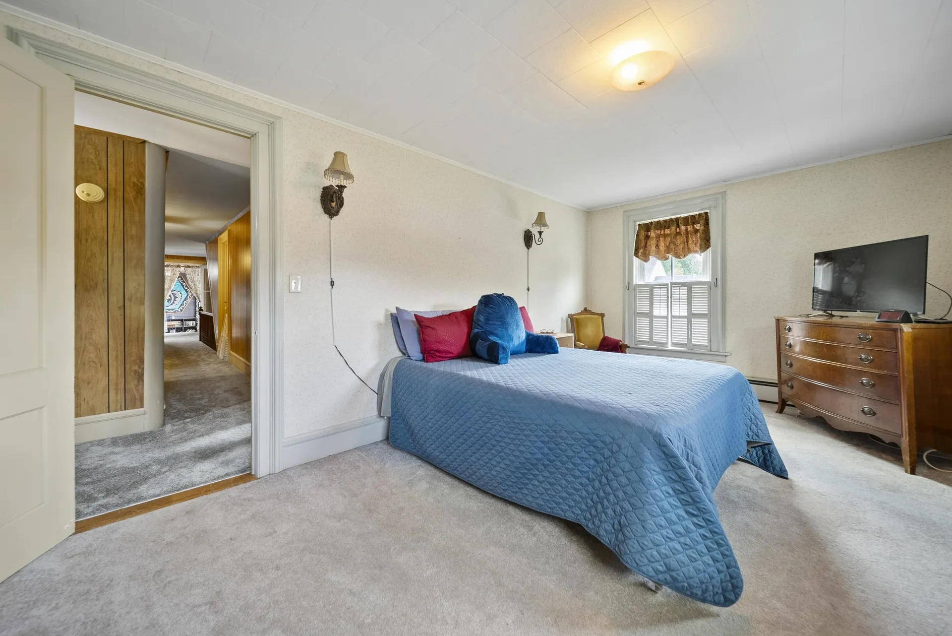 37 Park Street Newport NH 03773