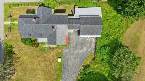 37 Park Street Newport NH 03773