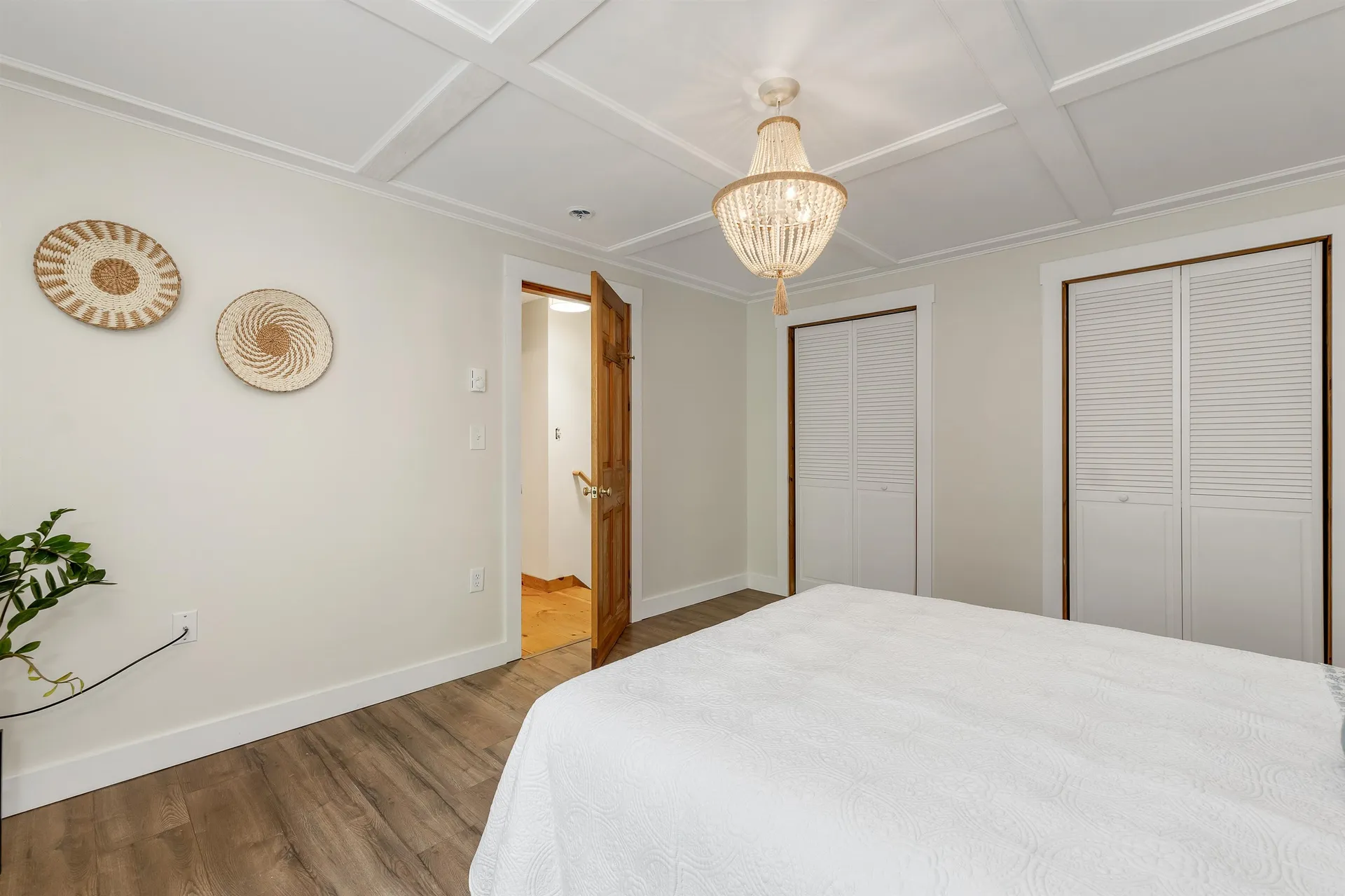 31 Friar Tuck Way Wolfeboro NH 03894