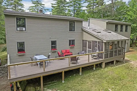 31 Friar Tuck Way Wolfeboro NH 03894