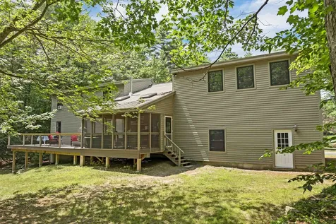 31 Friar Tuck Way Wolfeboro NH 03894