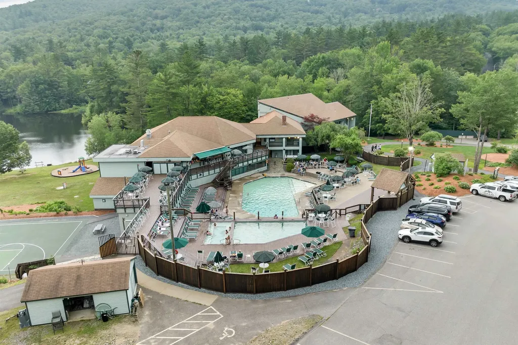 74 Richardson Trail Campton NH 03223