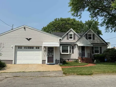 52 Caron Street Manchester NH 03103
