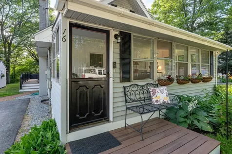 16 Charles Street Keene NH 03431
