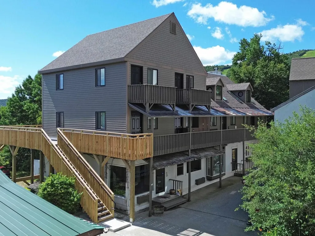 76 Sugarbush Village Drive Warren VT 05674