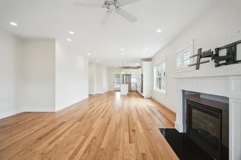 4 Thistle Circle Epping NH 03042