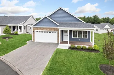 4 Thistle Circle Epping NH 03042