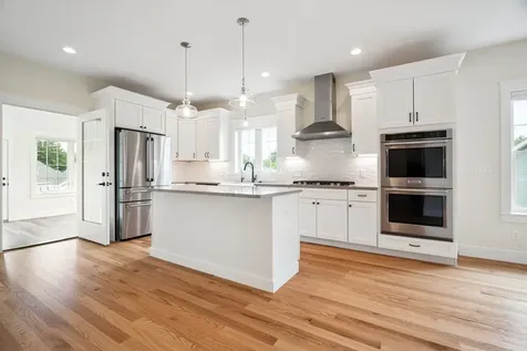 4 Thistle Circle Epping NH 03042