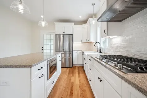 4 Thistle Circle Epping NH 03042