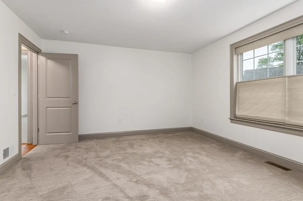 64 Boxwood Path Greenland NH 03840