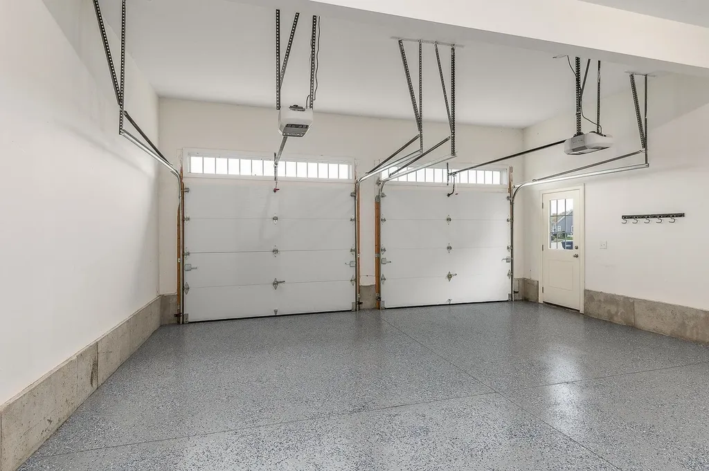 64 Boxwood Path Greenland NH 03840