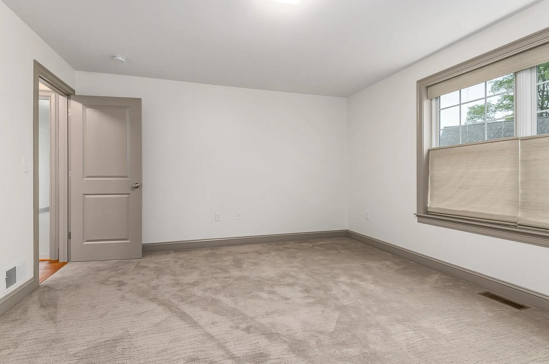 64 Boxwood Path Greenland NH 03840