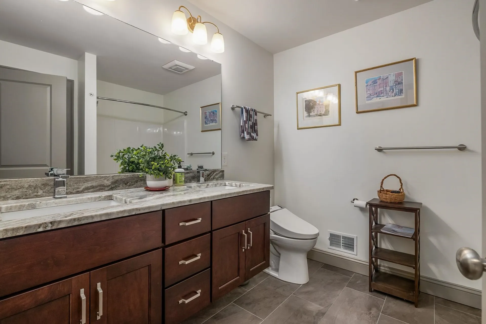 64 Boxwood Path Greenland NH 03840