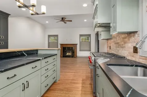 64 Boxwood Path Greenland NH 03840