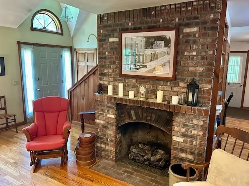 75 Ledgewood Drive Randolph VT 05060-0017